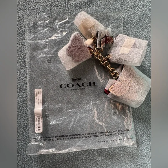 NWT Coach Butterfly Keychain - Red and Gold - Picture 7 of 7